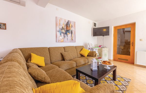 Domy wakacyjne - Omis-Katuni , Chorwacja - CDE658 301