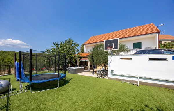 Domy wakacyjne - Omis-Katuni , Chorwacja - CDE658 106
