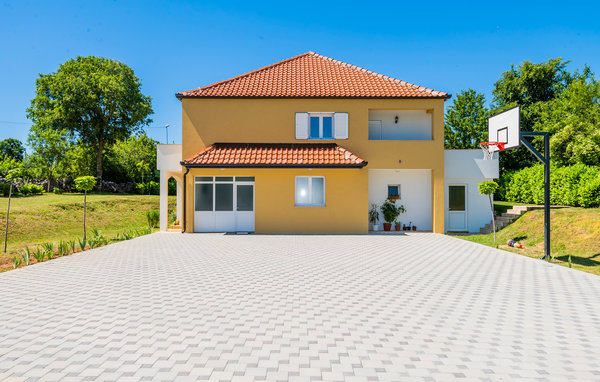 Vacation home 