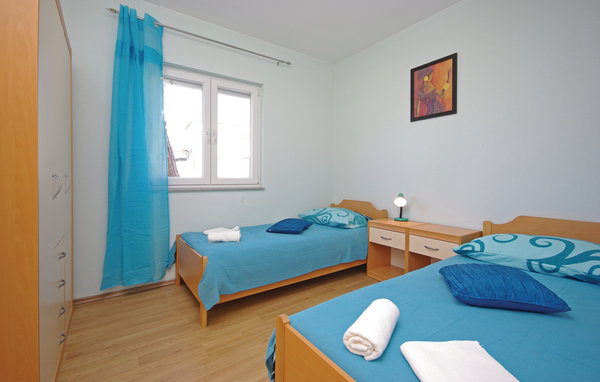 Domy wakacyjne - Omis-Kresevo , Chorwacja - CDE854 604