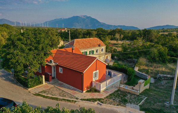 Domy wakacyjne - Omis-Kresevo , Chorwacja - CDE854 81
