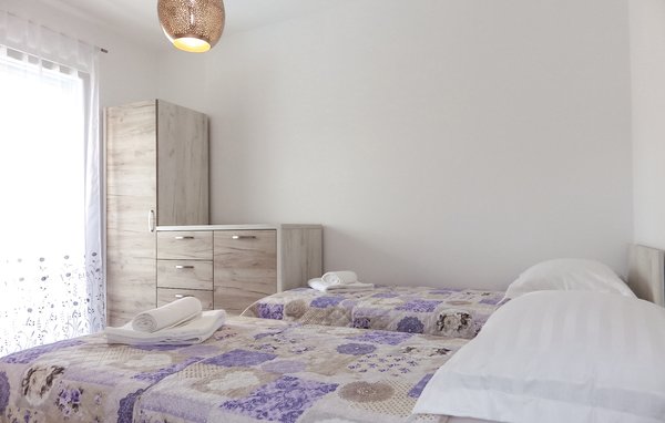 Kuća-za-odmor - Split-Dugopolje , Hrvatska - CDF220 603