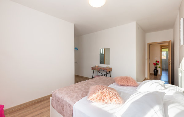 Holiday Home - Makarska-Kamenmost , Croatia - CDF425 602