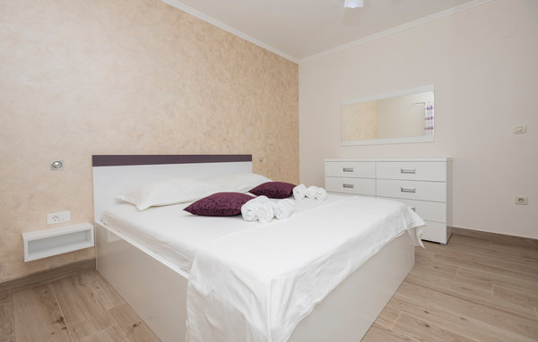 Holiday Home - Makarska-Vrgorac , Croatia - CDF546 602