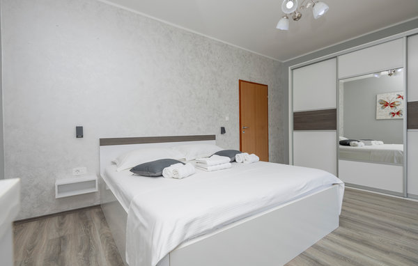 Holiday Home - Makarska-Vrgorac , Croatia - CDF546 604