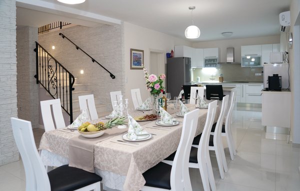 Domy wakacyjne - Split-Radosic , Chorwacja - CDF596 401