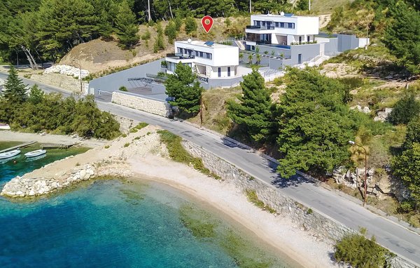 Feriehus - Omis , Kroatia - CDF719 82