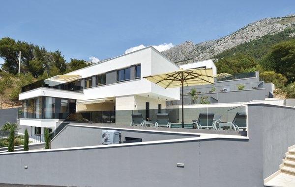 Feriehus - Omis , Kroatia - CDF719 83