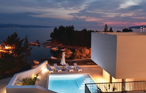 Feriehus - Omis , Kroatia - CDF719 101