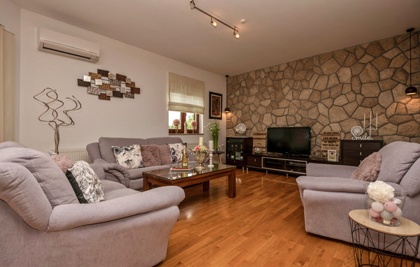 Holiday Home - Makarska-Vinjani Gornji , Croatia - CDF899 301