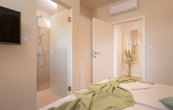Holiday Home - Hvar - Pitve , Croatia - CDH657 606