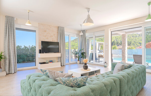 Holiday Home - Hvar - Pitve , Croatia - CDH657 3