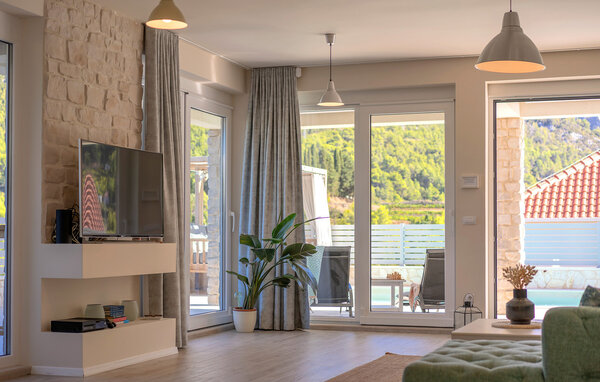 Holiday Home - Hvar - Pitve , Croatia - CDH657 304