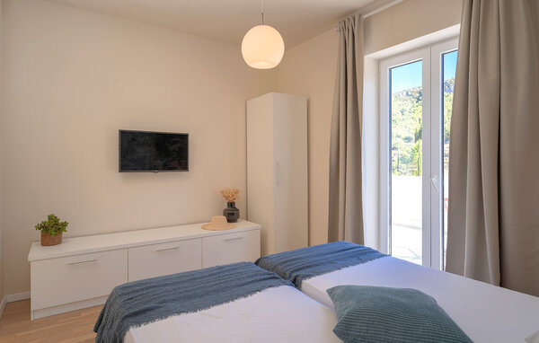 Holiday Home - Hvar - Pitve , Croatia - CDH658 608