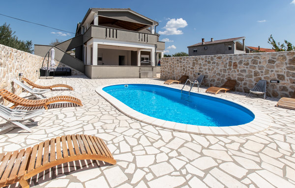 Vacation home 