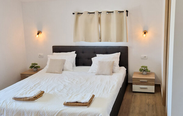 Holiday Home - Zadar - Glavica,Sukosan , Croatia - CDI640 606