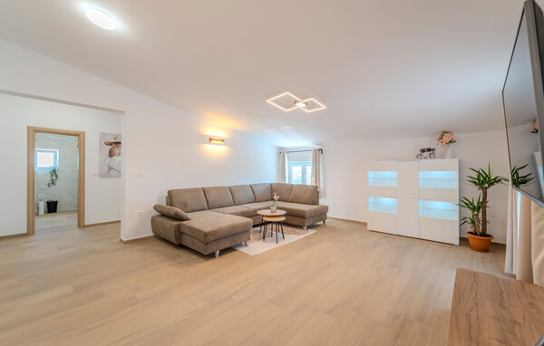 Holiday Home - Zadar - Glavica,Sukosan , Croatia - CDI640 3