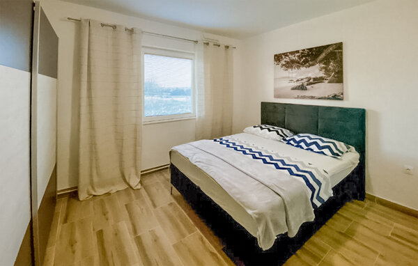 Apartment - Biograd-Sveti Filip i Jakov , Croatia - CDI714 601