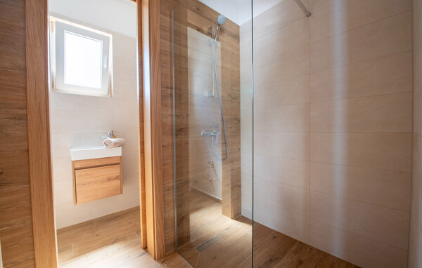 Domy wakacyjne - Biograd-Gornje Rastane , Chorwacja - CDI813 703