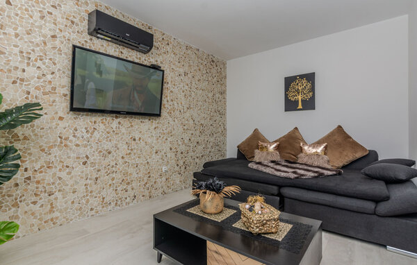 Holiday Home - Vir , Croatia - CDI818 301