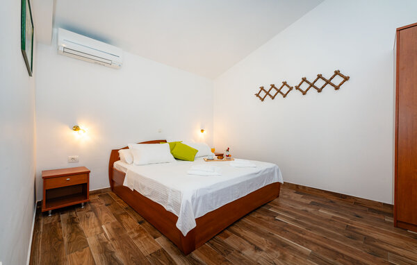 Apartamento - Starigrad Paklenica - Seline , Croacia - CDI884 603