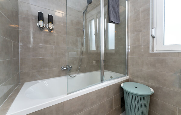 Holiday Home - Zadar - Maslenica , Croatia - CDI901 702