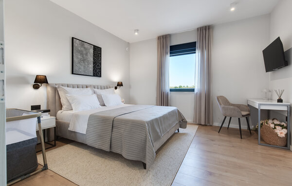 Holiday Home - Biograd-Tinj , Croatia - CDI961 607