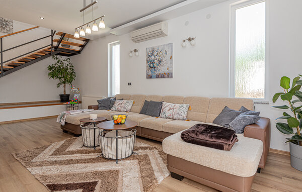 Holiday Home - Sibenik-Zaton , Croatia - CDJ205 302