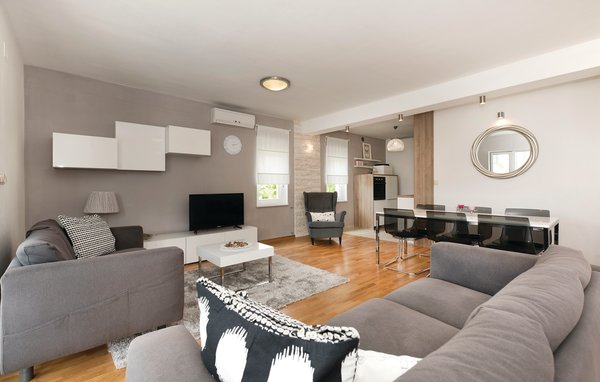 Feriehuse - Sibenik-Badanj , Kroatien - CDJ349 5