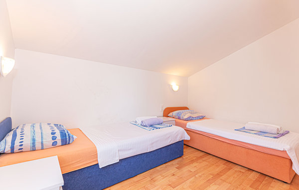 Vakantiehuis - Sibenik-Jadrija , Kroatië - CDJ371 611