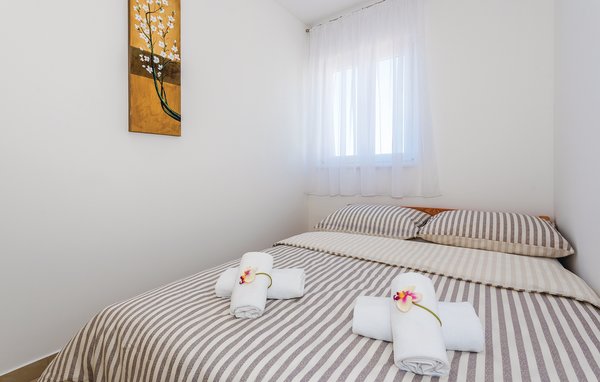 Semesterhus - Rogoznica , Kroatien - CDJ444 604