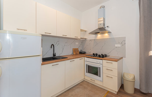 Apartman - Vodice , Hrvatska - CDJ660 401