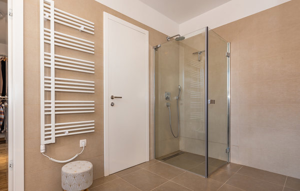 Ferienhaus - Vodice-Srima , Kroatien - CDJ692 702
