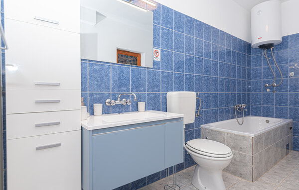 Semesterhus - Skradin-Sibenik , Kroatien - CDJ730 701