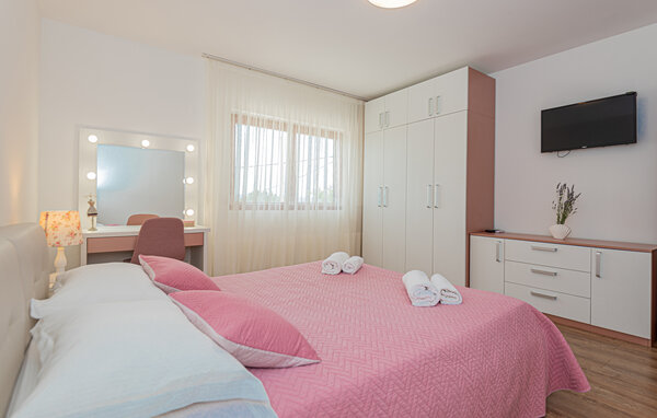 Semesterhus - Skradin-Sibenik , Kroatien - CDJ730 605