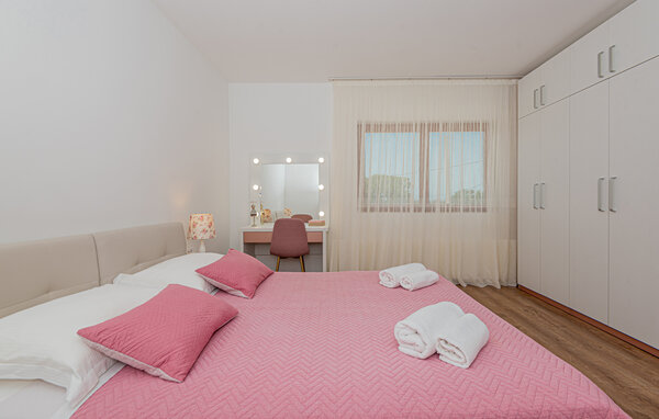 Semesterhus - Skradin-Sibenik , Kroatien - CDJ730 608