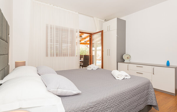 Semesterhus - Skradin-Sibenik , Kroatien - CDJ730 614