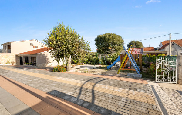 Vakantiehuis - Sibenik-Unesic , Kroatië - CDJ743 105