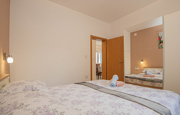 Domy wakacyjne - Sibenik-Grebastica , Chorwacja - CDJ751 604