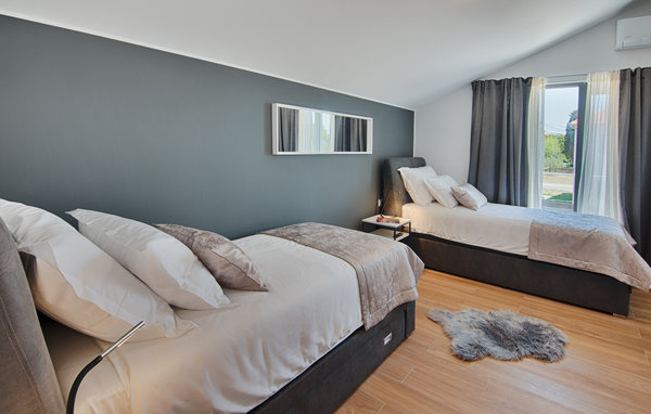Feriehus - Sibenik-Dubrava , Kroatia - CDJ756 603