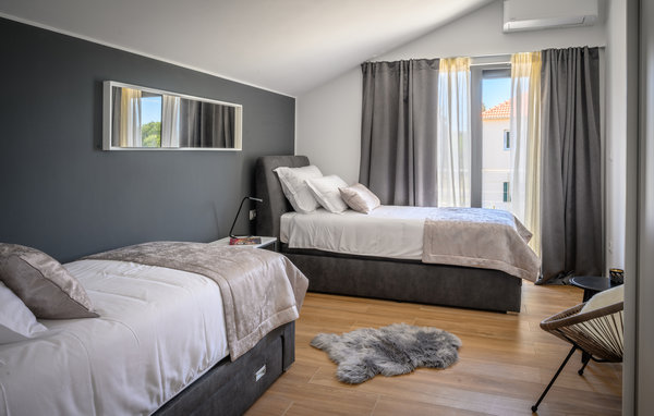 Feriehus - Sibenik-Dubrava , Kroatia - CDJ756 607