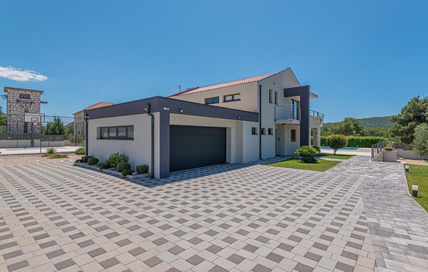 Feriehus - Sibenik-Dubrava , Kroatia - CDJ756 86