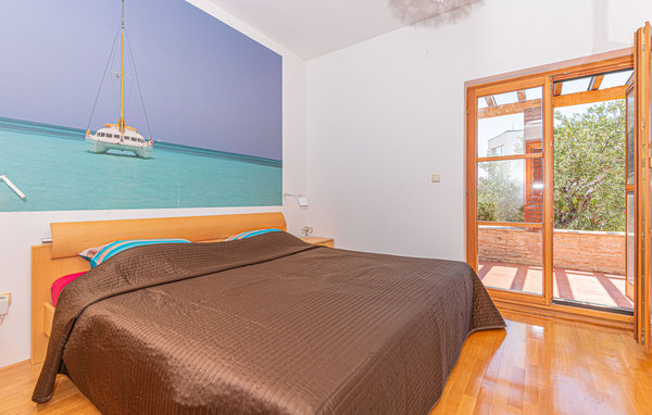 Kuća-za-odmor - Vodice-Vodice , Hrvatska - CDJ827 605