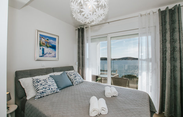 Holiday Home - Rogoznica-Zatoglav , Croatia - CDJ830 7