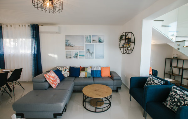 Holiday Home - Rogoznica-Zatoglav , Croatia - CDJ830 302