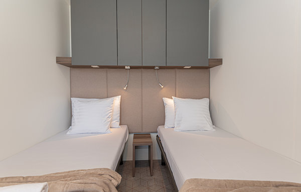 Ferienhaus - Sibenik - Brodarica , Kroatien - CDJ882 603