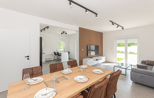 Holiday Home - Sibenik-Bilice , Croatia - CDJ884 301