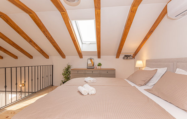 Holiday Home - Sibenik , Croatia - CDJ896 602