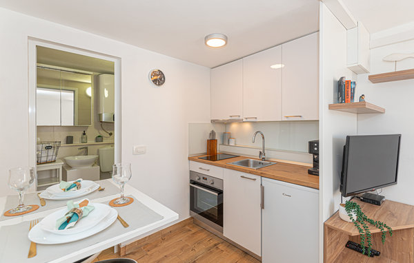 Holiday Home - Rogoznica , Croatia - CDJ928 7