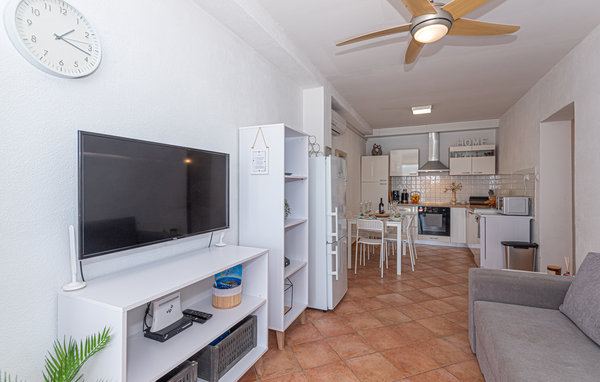 Holiday Home - Rogoznica , Croatia - CDJ928 3